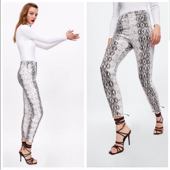 Zara High-Waisted Snakeskin Jeans - Picture 1 of 11